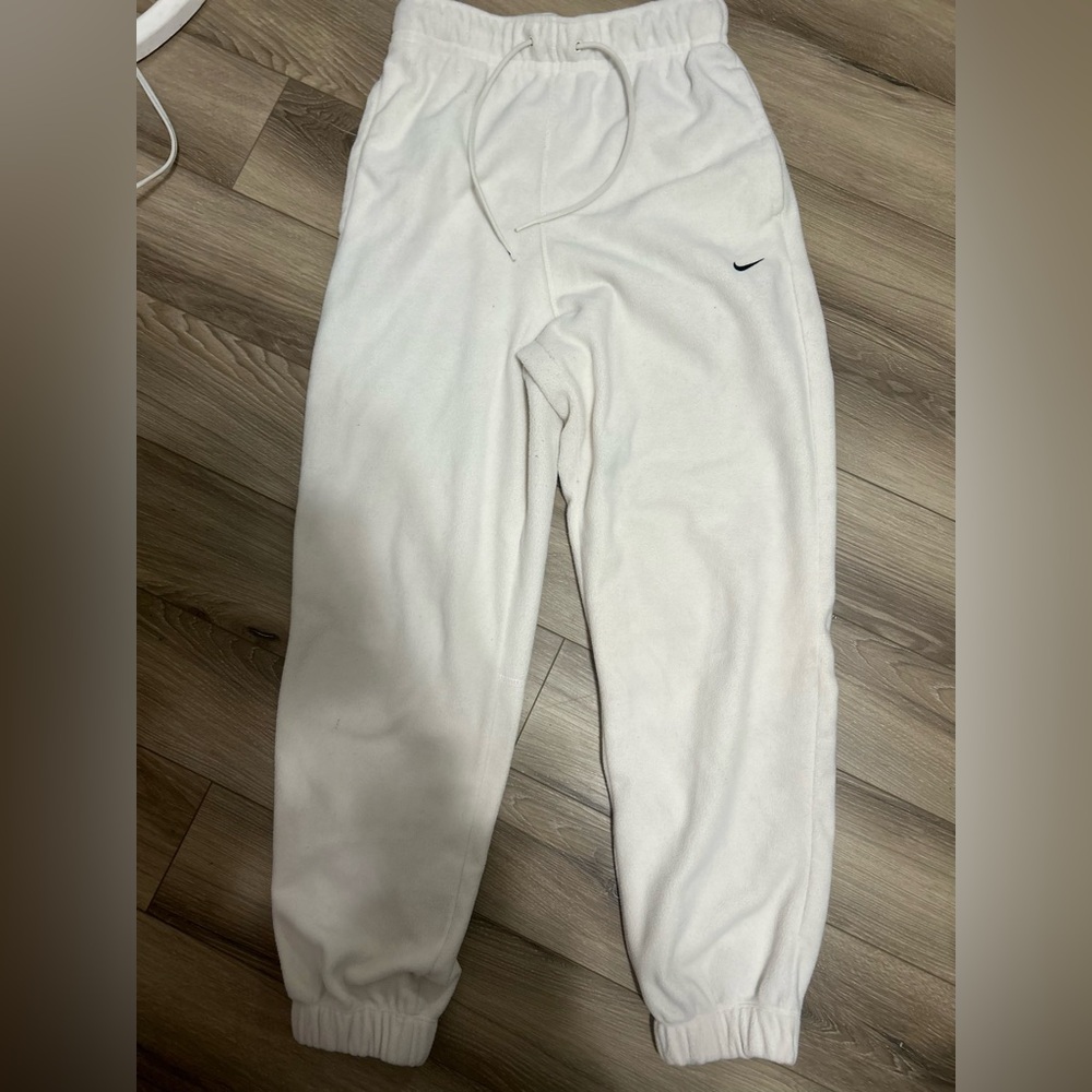 nike fleece sweatp